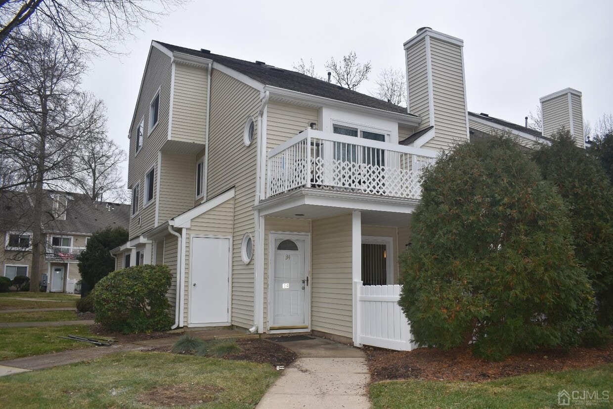 34 Foxtail Ln, Monmouth Junction, NJ 08852 Condo for Rent in Monmouth