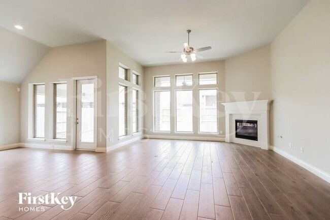 Foto del edificio - 3306 Skylark Valley Trace