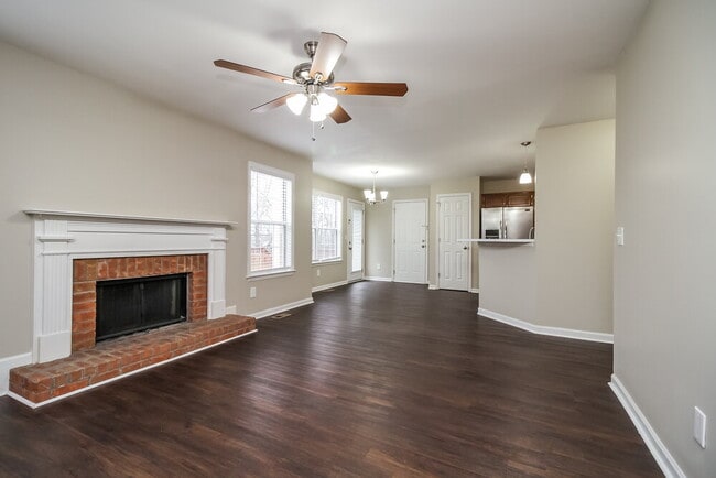 Building Photo - 1812 Tanner Ct