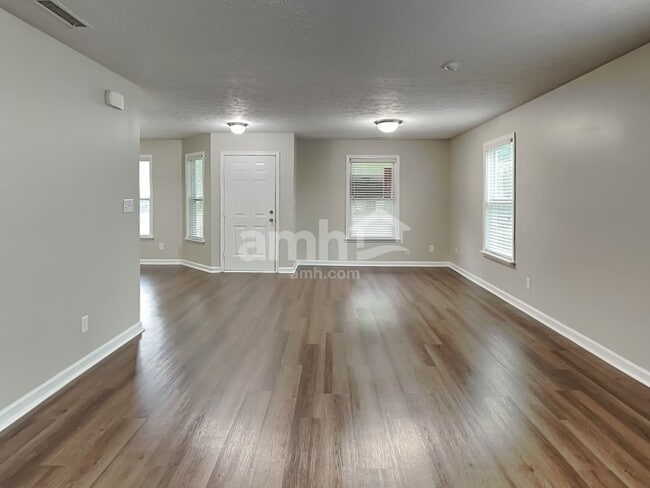 Foto del edificio - 2364 Blackthorn Dr