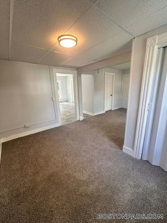 14 Maple St