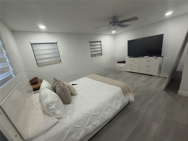 Foto del edificio - 17100 NW 77th Ct