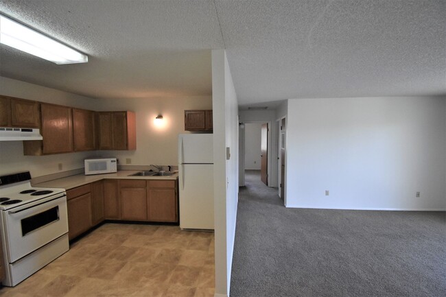 Foto del edificio - Top floor apartment! Close to MSU and down...