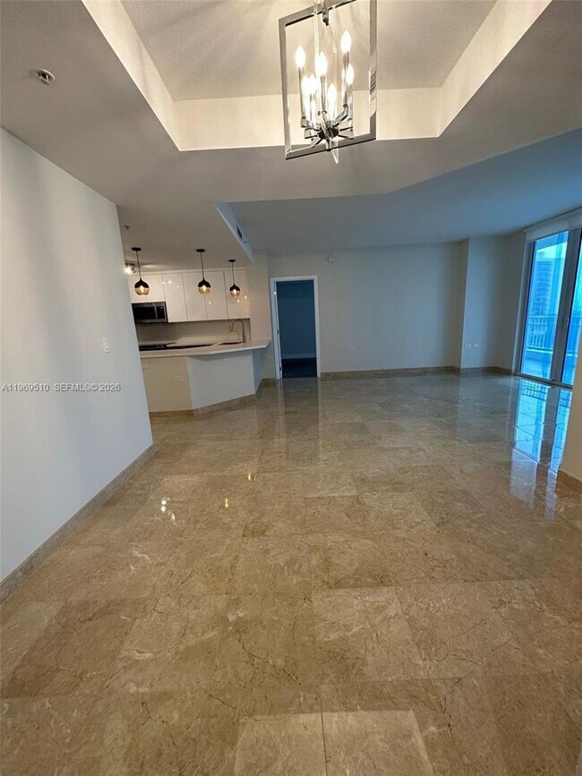 Foto del edificio - 801 Brickell Key Blvd