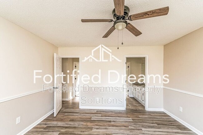 Foto del edificio - 814 N Greenbriar St