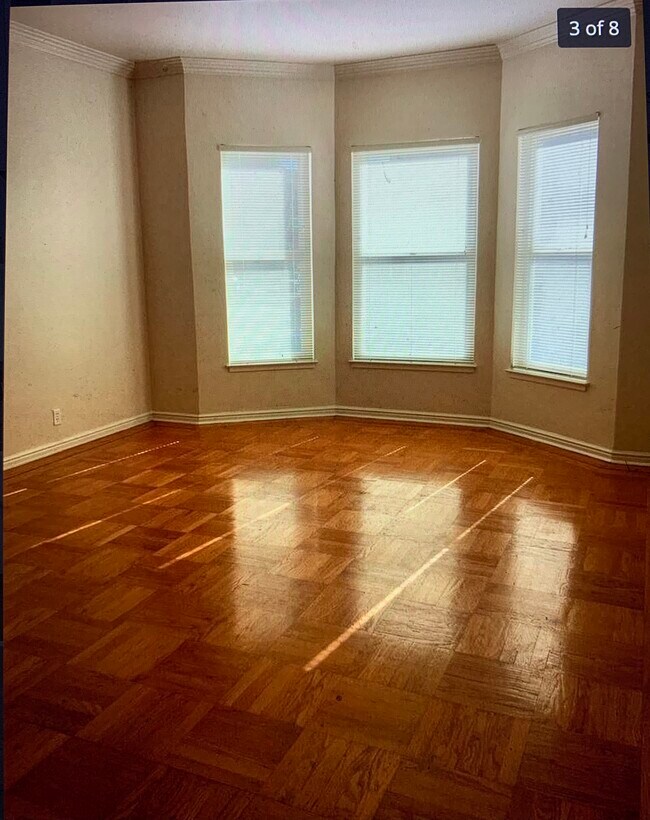 Living room - 3006 Turk Blvd