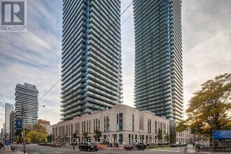 Building Photo - 1080 Bay St.