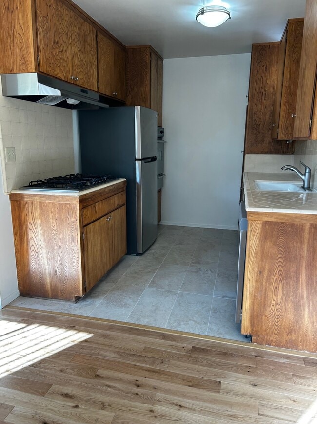 Building Photo - 1756 Brockton Ave