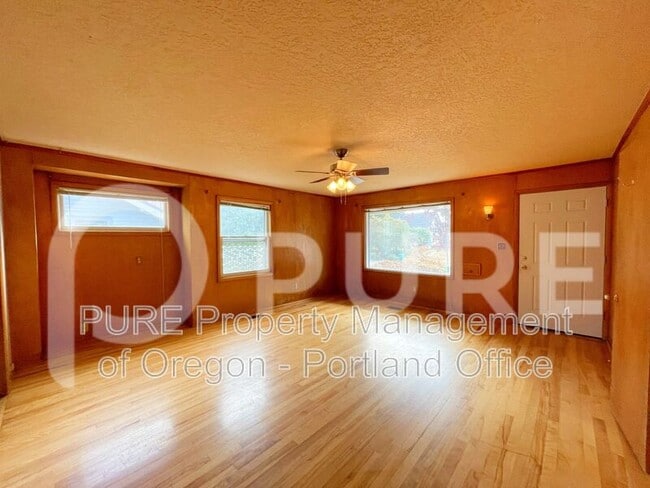 Photo - 1737 N Rosa Parks Way House