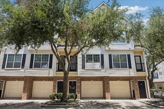 Building Photo - 9200 Westheimer Rd