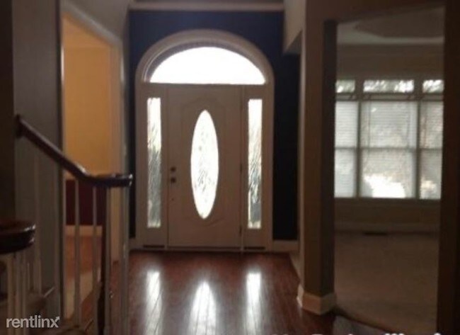 Building Photo - 4 br, 3.5 bath House - 681 Day Lily Ct NW