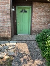 Building Photo - 11217 Briar Forest Dr