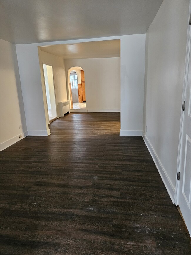 Living Room - 100 Lancaster St
