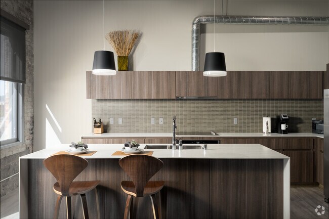 2 habitaciones, 1 baño - 1270 pies cuadrados - Cocina - Montvale Lofts