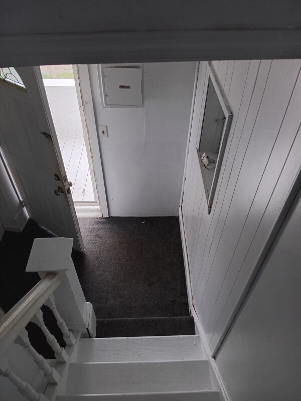 Building Photo - 39 Pergola Ave