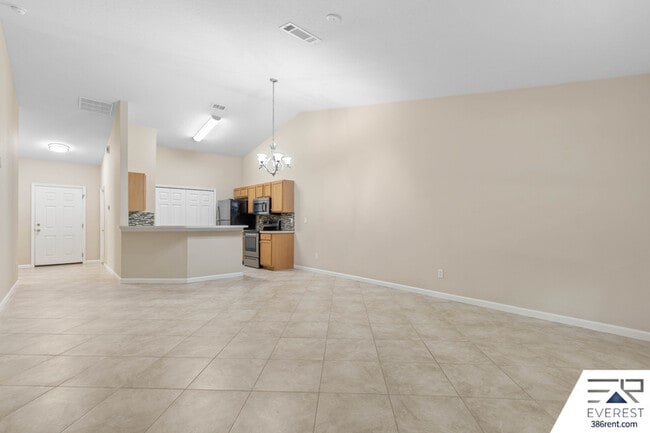 Building Photo - 51 Seaton Valley Path