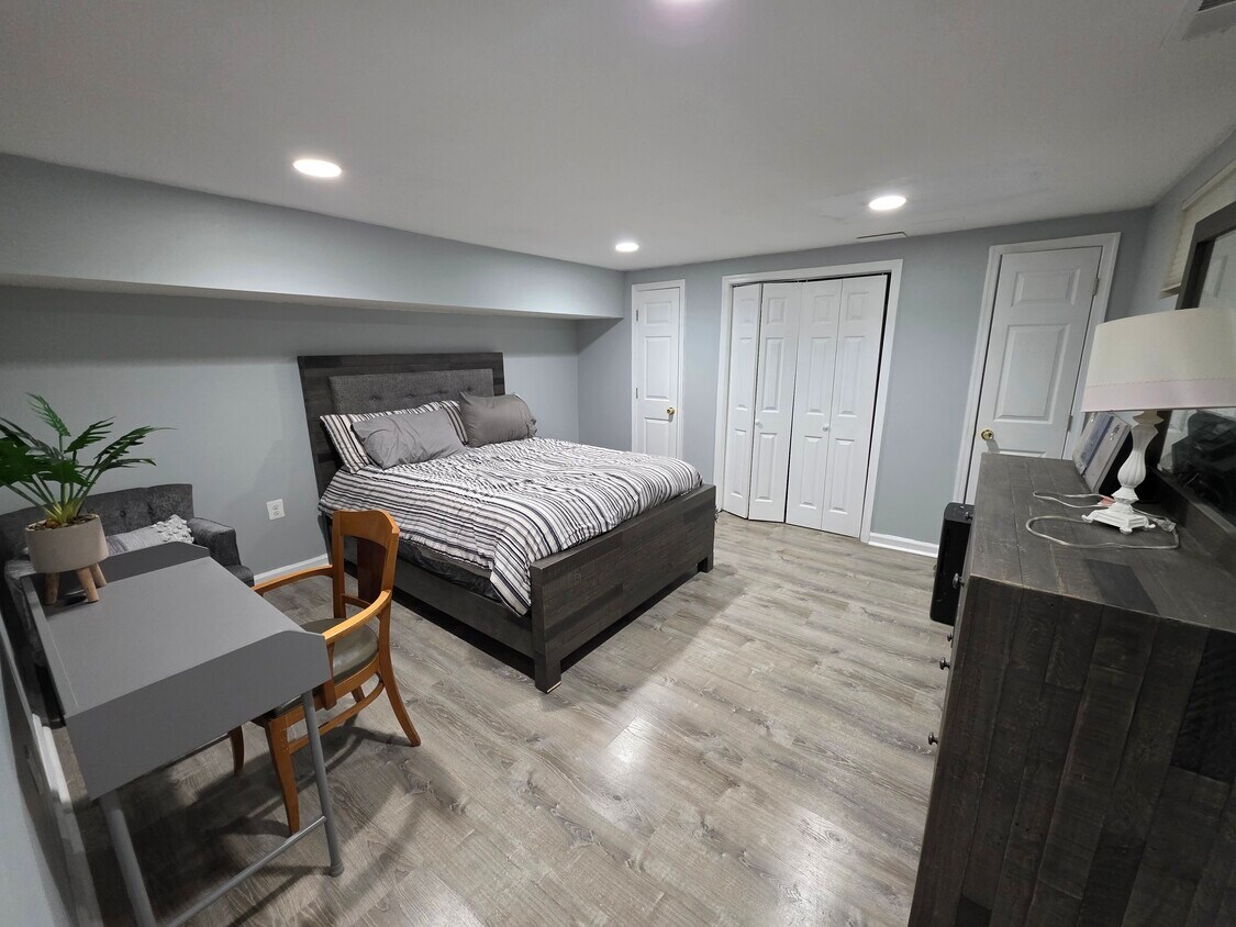 Foto del edificio - 7100 Walnut Ave