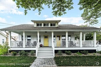 Building Photo - 1401 B St