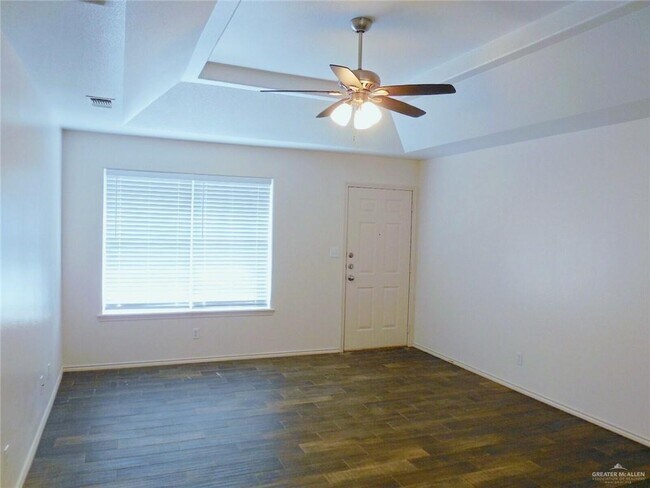 Foto del edificio - 7108 N 7th St