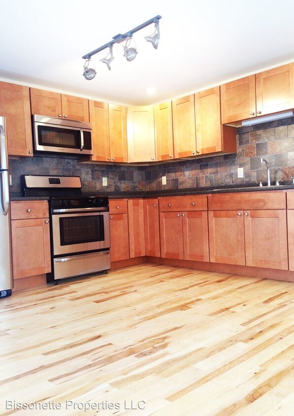 Primary Photo - 52 North St