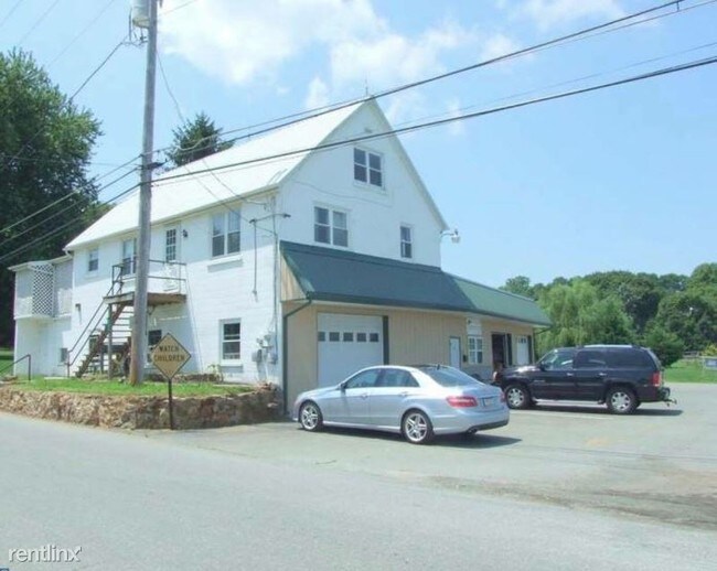 3311 Newark Rd Lincoln University Pa 19352 Condo For Rent In Condos Pennsylvania Lincoln University 3311 Newark Rd Primary Photo