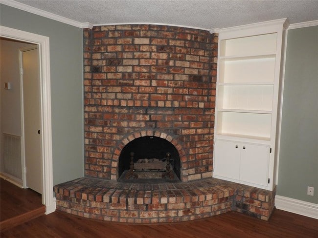 Building Photo - 806 Richvale Ln
