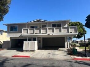 Building Photo - 1819 Cherokee Dr