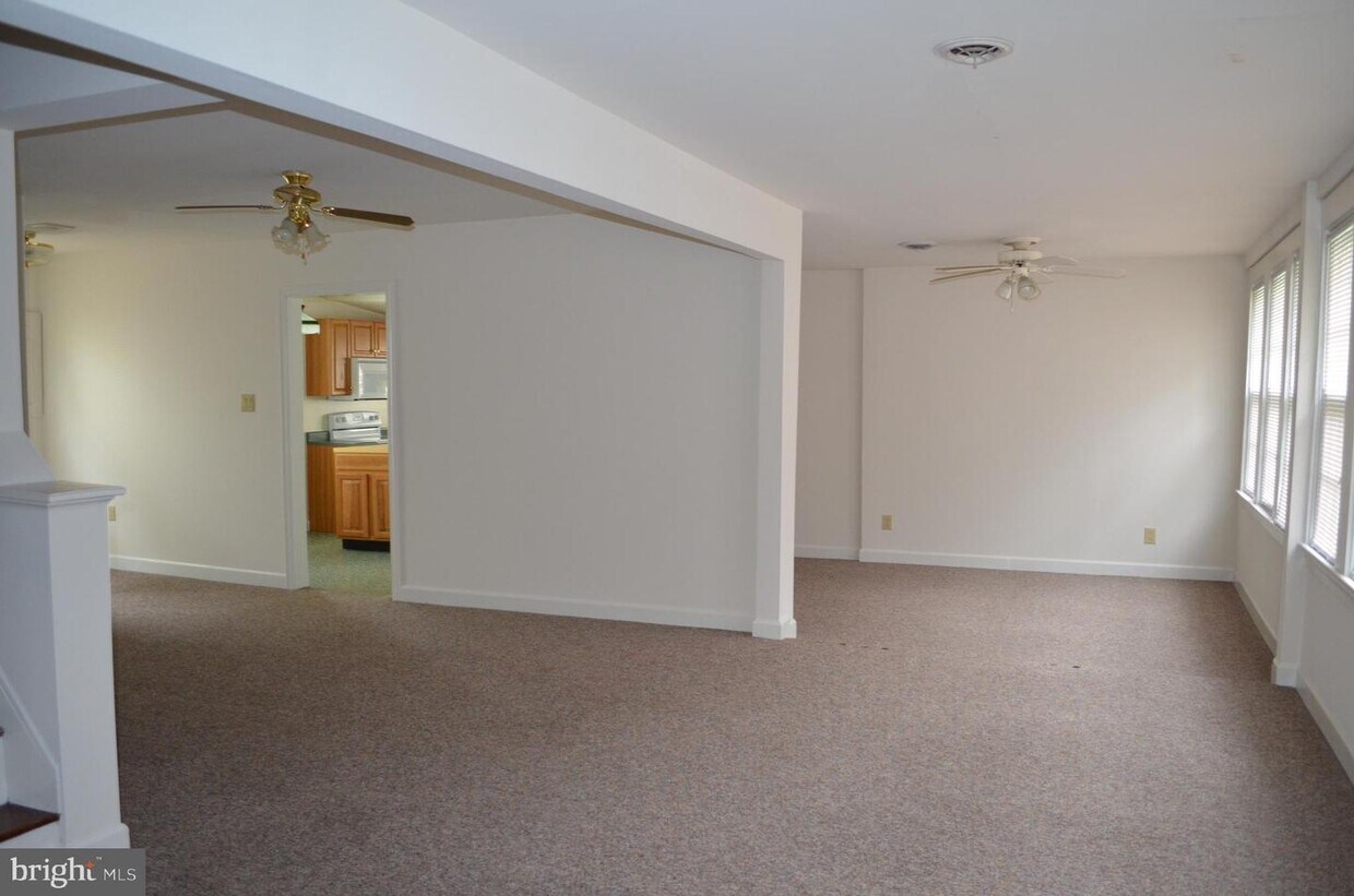 4032 7th St, North Beach, MD 20714 House for Rent in North Beach, MD