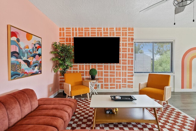 Building Photo - 1401 N 3rd St