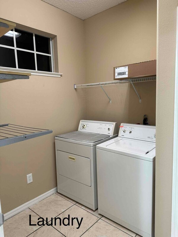 Foto del edificio - 14732 Huntcliff Park Way
