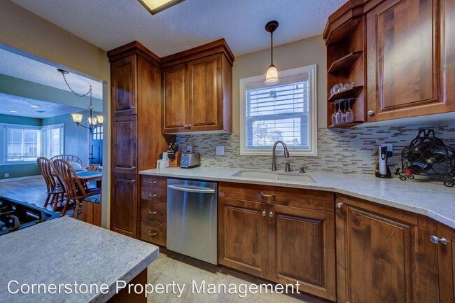 Foto del edificio - 4 br, 2 bath House - 410 N. 27th St
