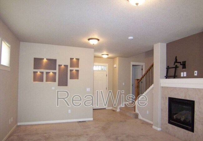 Foto del edificio - 63118 Dakota Dr