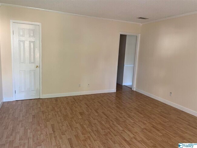 Building Photo - 4456 Millvale Dr SW