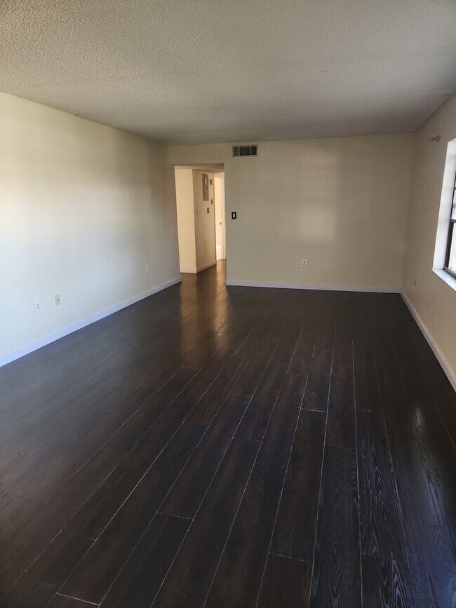 Foto del edificio - 3/2 Condo In +55 Community Leesburg