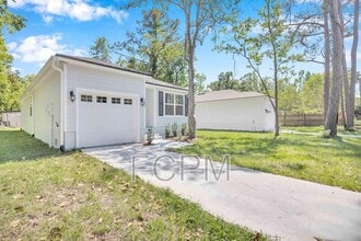 Building Photo - 5460 Amazon Ave