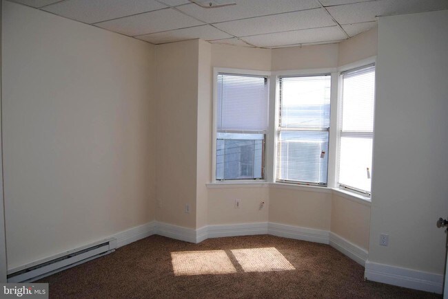 Foto del edificio - 202 N Potomac St