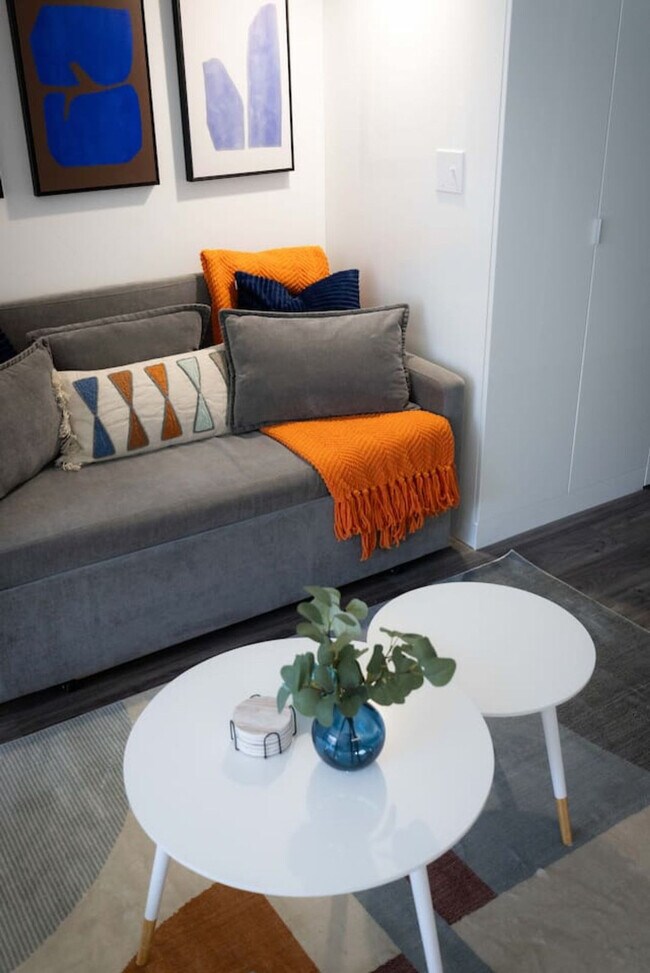 Foto del edificio - 12607 Larchmere Blvd