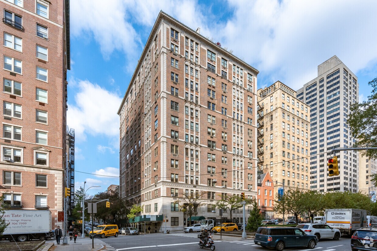 Foto principal - 888 Park Ave