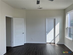 Building Photo - 2078 Wind Chime Wy