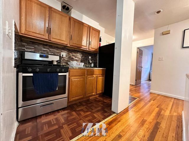 Building Photo - 2 bedroom in BROOKLYN NY 11226