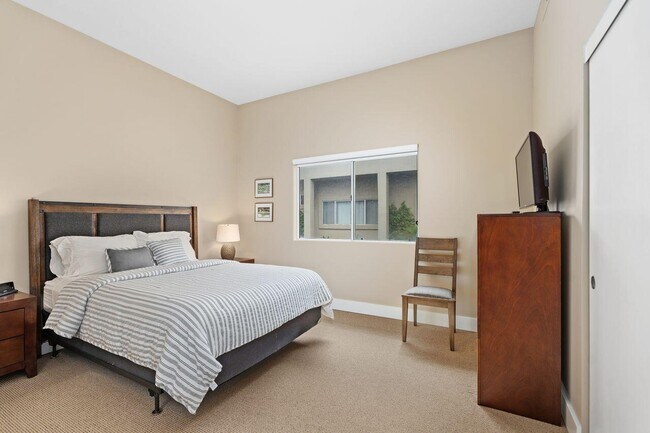 Foto del edificio - 20 Pebble Beach Dr