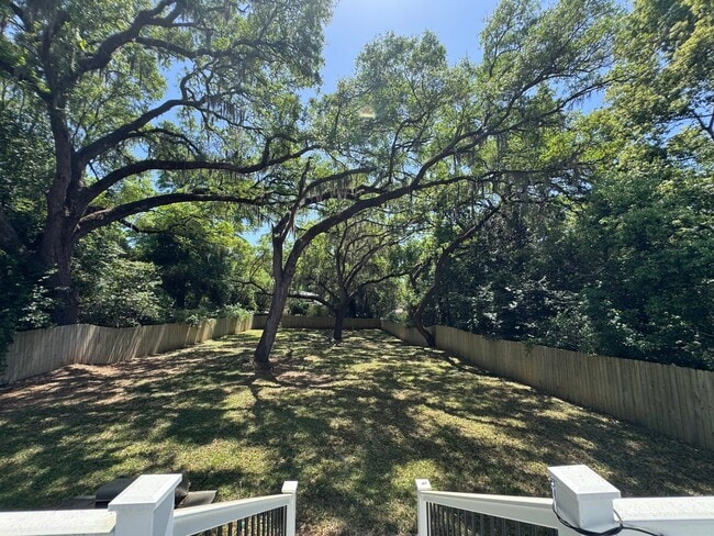 Foto del edificio - 6587 Park Ave NW