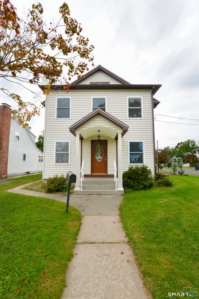 Building Photo - 33 Zipp Ave