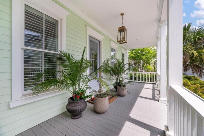 Building Photo - 1595 Paradise Lake Dr