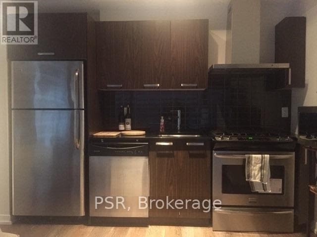 Photo du bâtiment - 95 Bathurst St