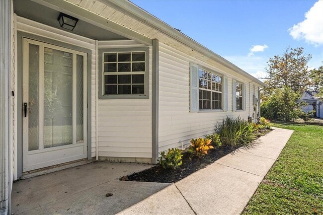 Building Photo - 975 Malden Ct