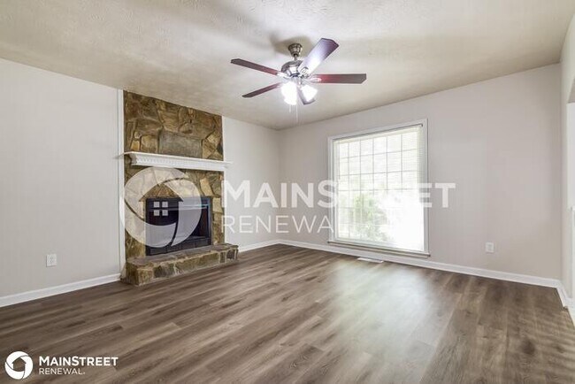 Foto del edificio - 138 Arbor Way, Dallas, GA 30157