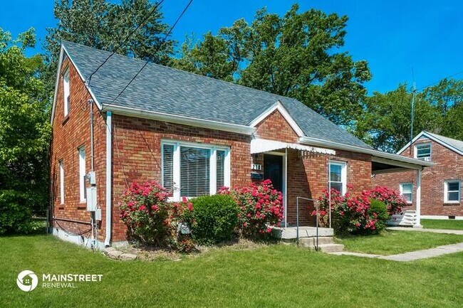 Foto del edificio - 218 Lillian Way, Louisville, KY 40214