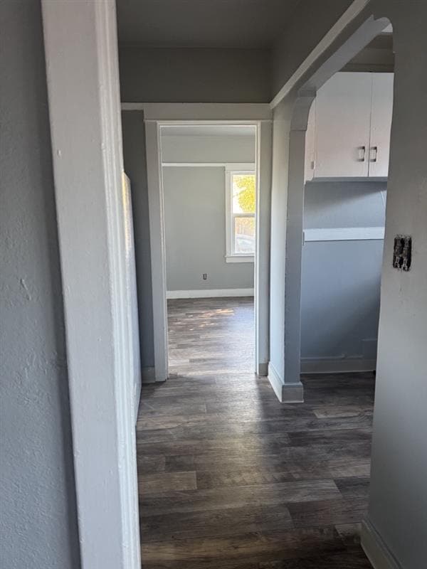 Building Photo - 333 W 9th St