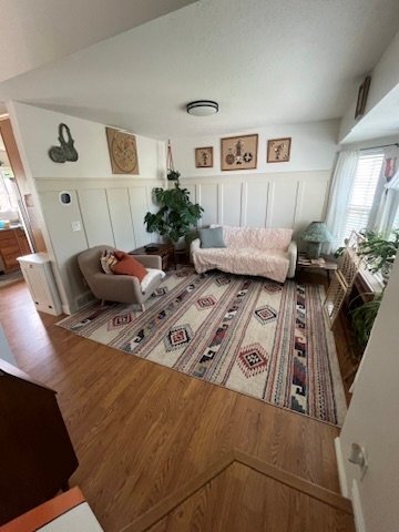 Building Photo - 689 Fox Run Dr